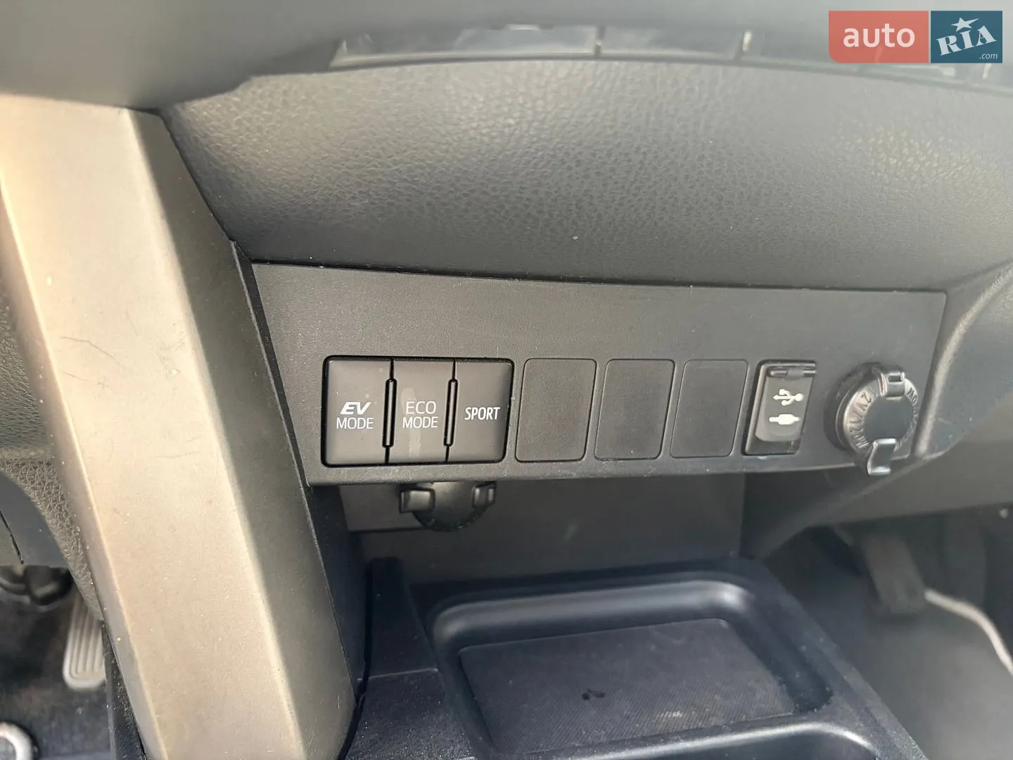2016 Toyota RAV 4 - мініатюра 22