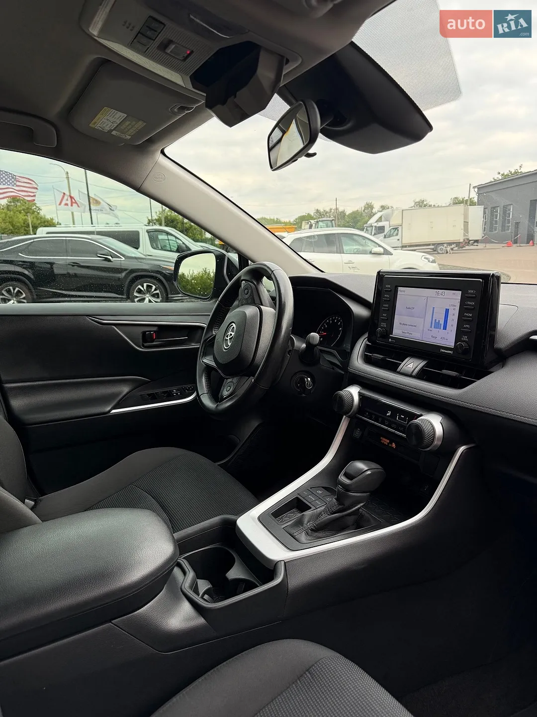 2020 Toyota RAV 4 - мініатюра 4