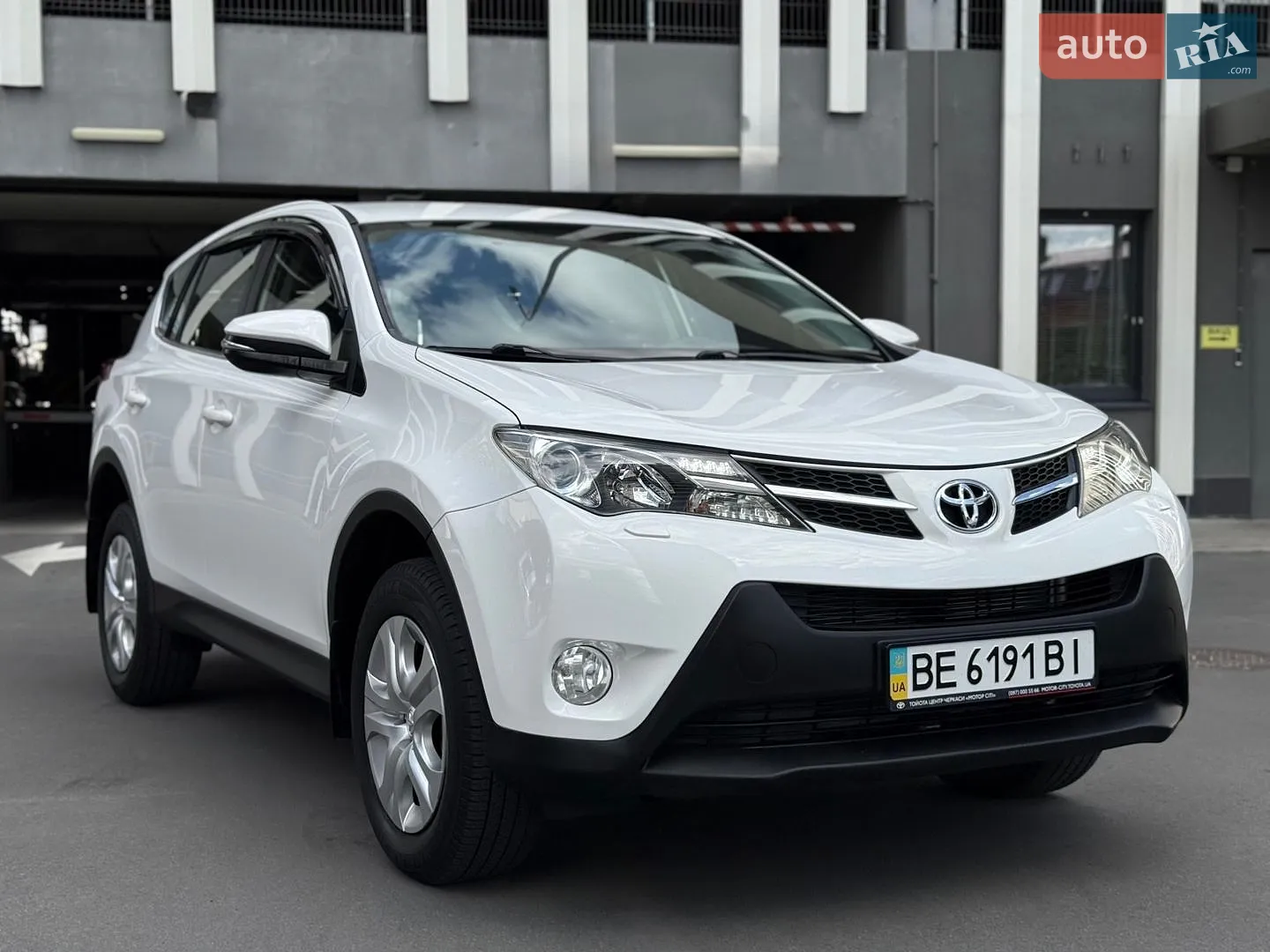 2014 Toyota RAV 4 - фото 1
