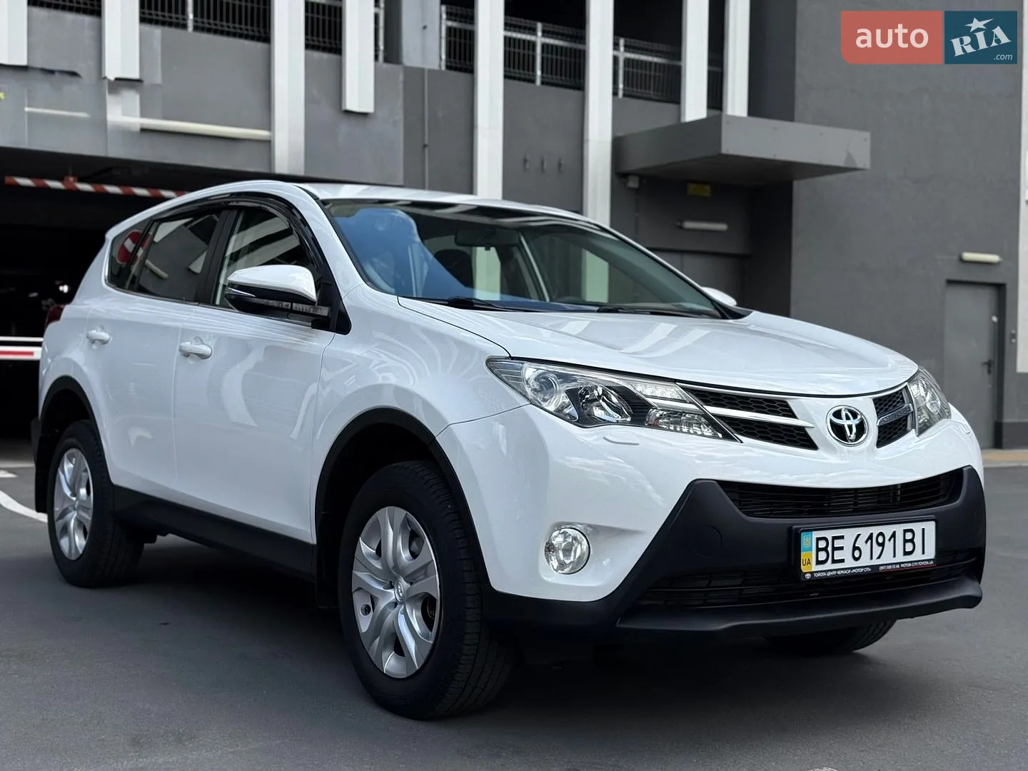 2014 Toyota RAV 4 - мініатюра 6
