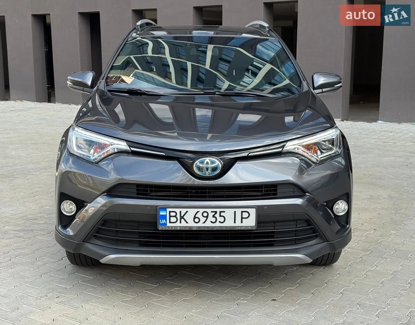 2017 Toyota RAV 4 - фото 1