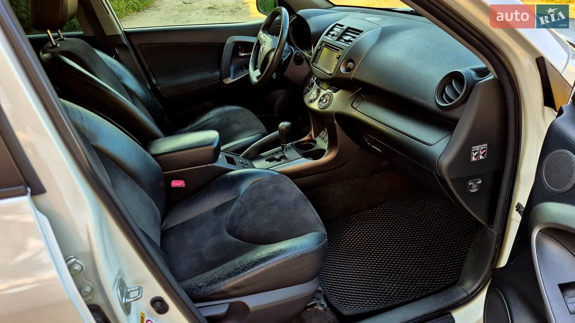 2012 Toyota RAV 4 - мініатюра 19