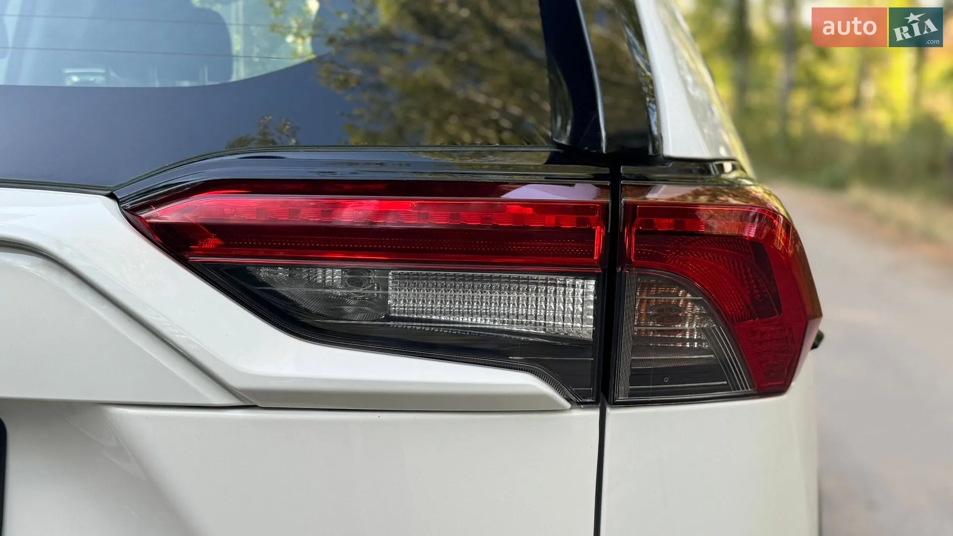 2020 Toyota RAV 4 - мініатюра 41