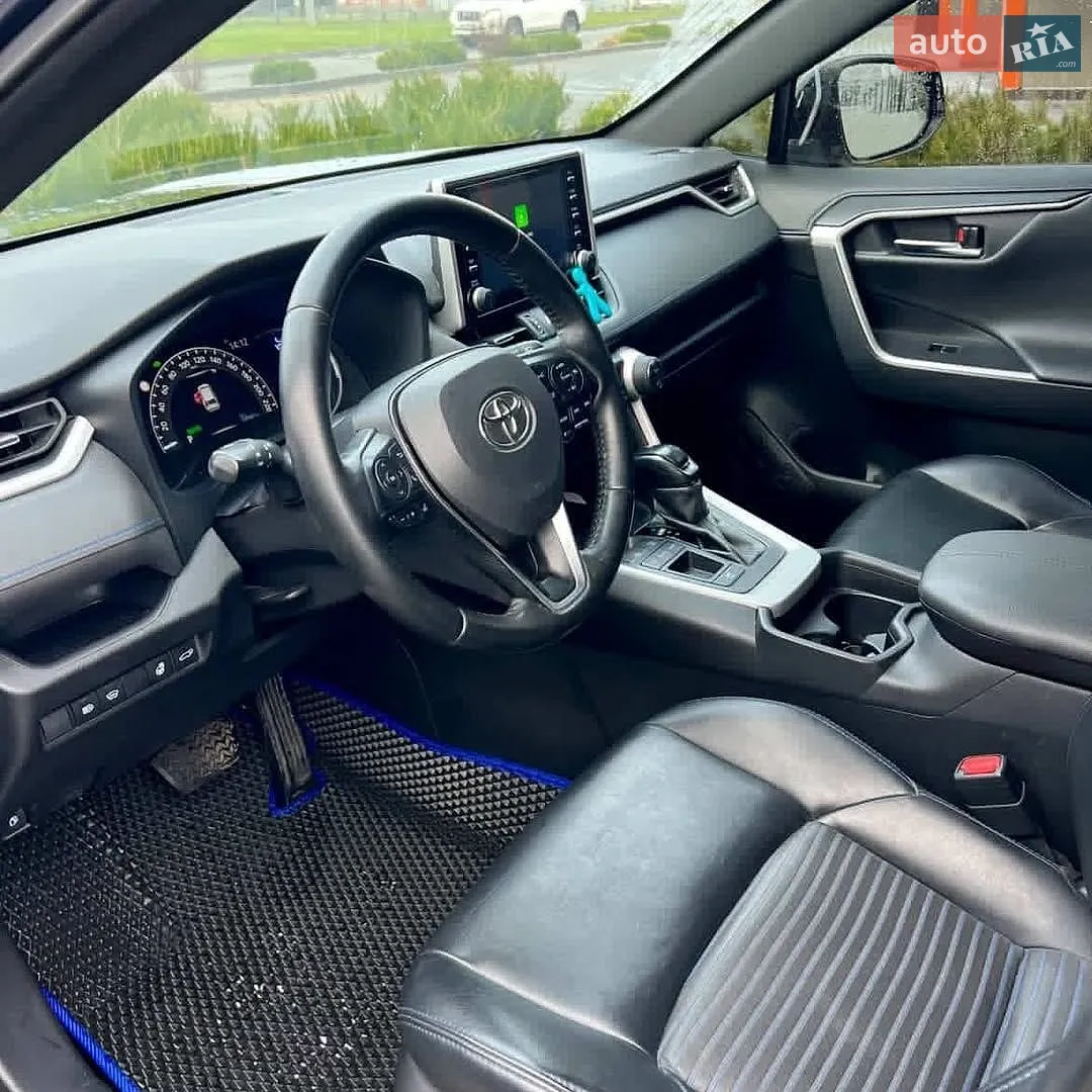 2018 Toyota RAV 4 - мініатюра 9