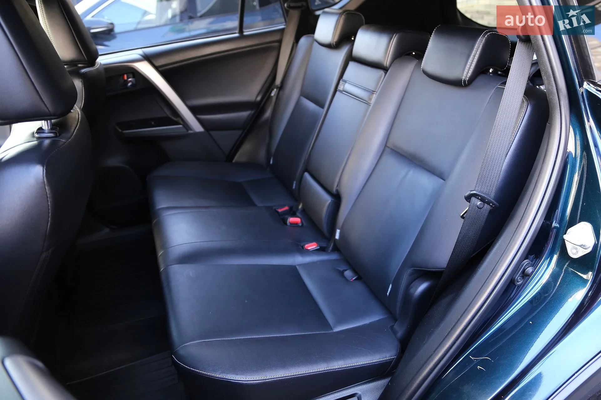 2016 Toyota RAV 4 - мініатюра 13