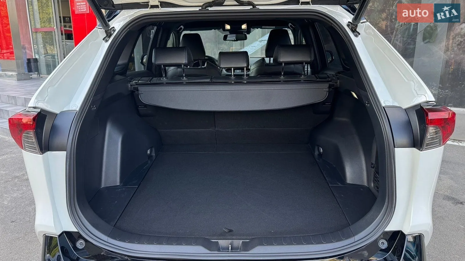 2022 Toyota RAV 4 - мініатюра 13