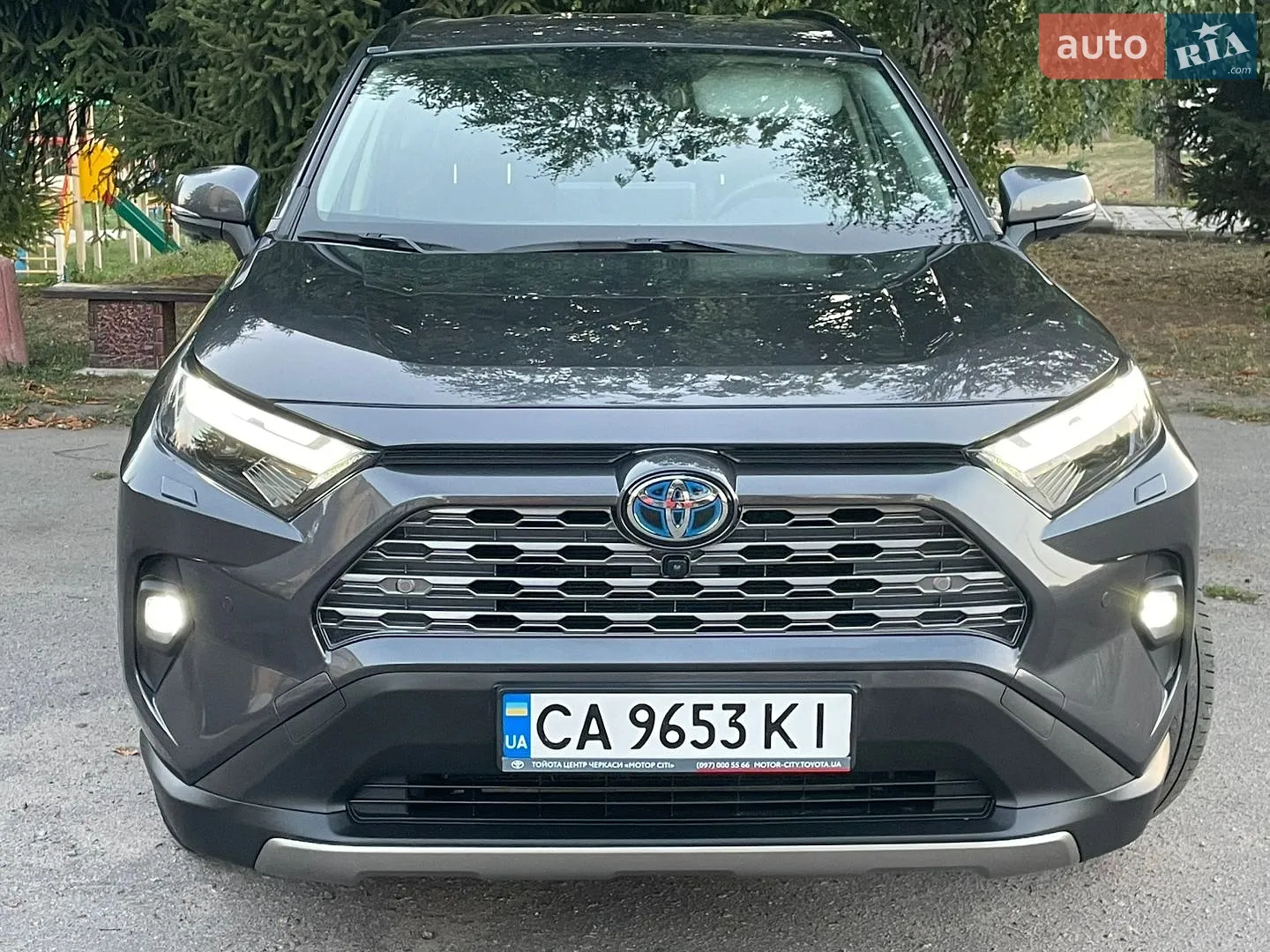 2025 Toyota RAV 4 - мініатюра 3