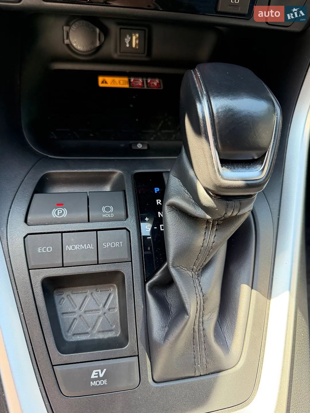 2024 Toyota RAV 4 - мініатюра 33