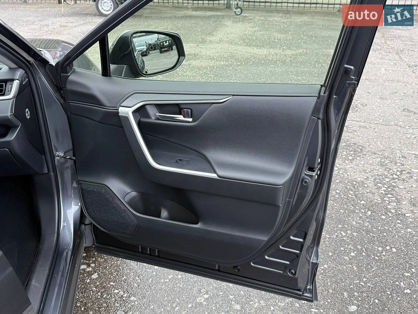2021 Toyota RAV 4 - мініатюра 29