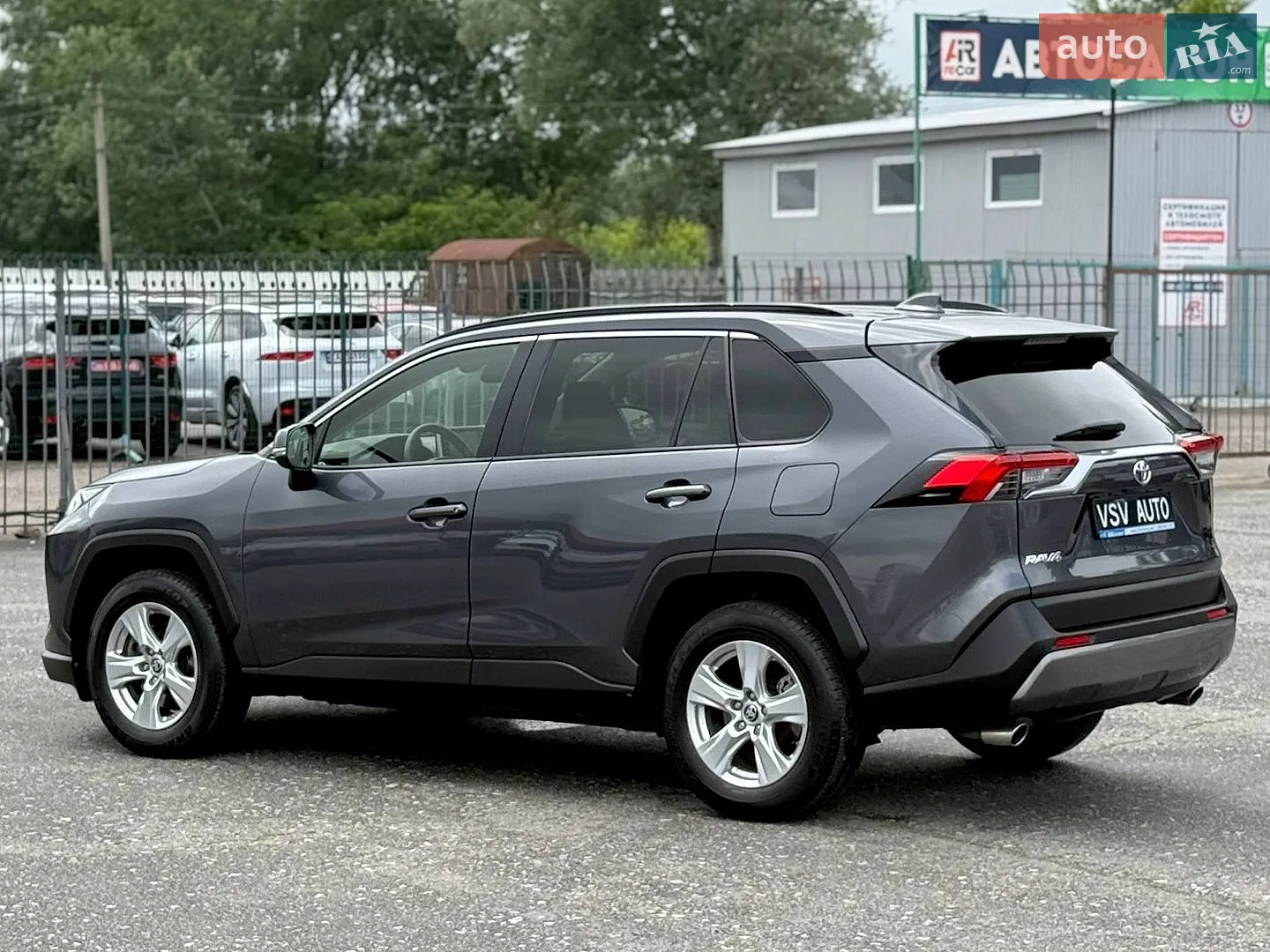 2021 Toyota RAV 4 - мініатюра 47