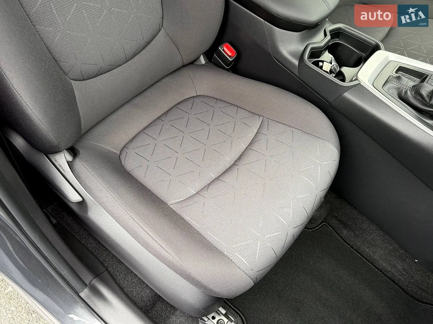 2021 Toyota RAV 4 - мініатюра 59