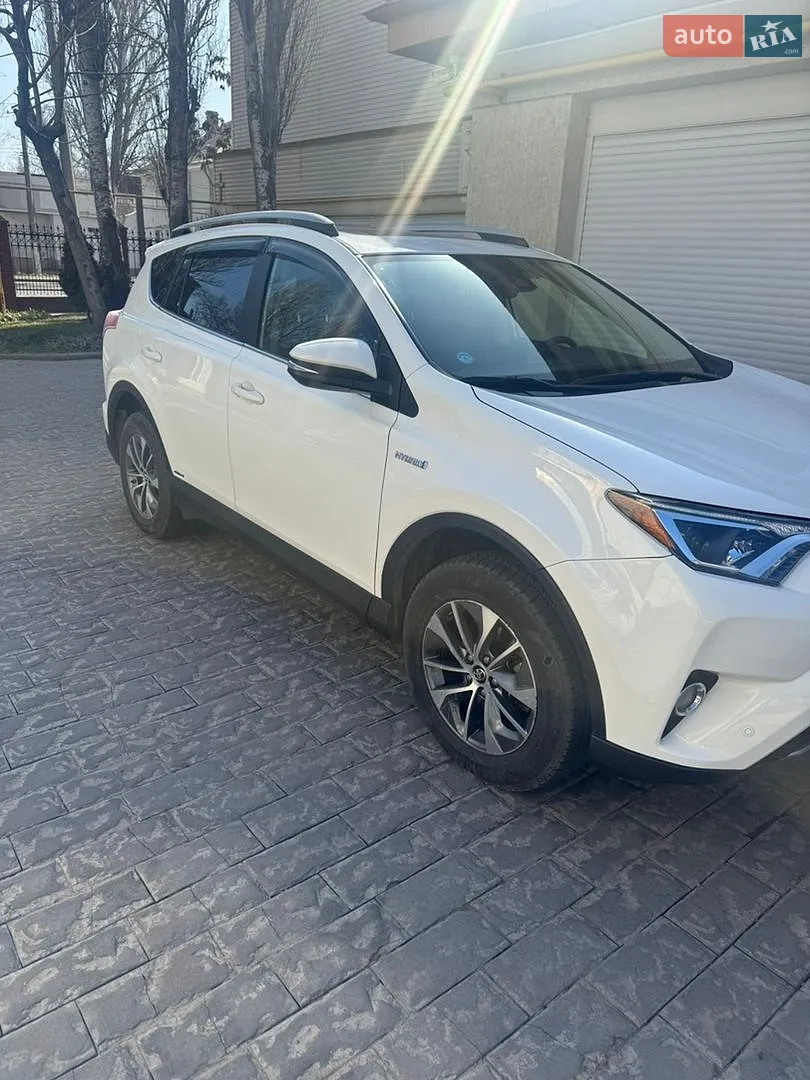 2018 Toyota RAV 4 - мініатюра 4