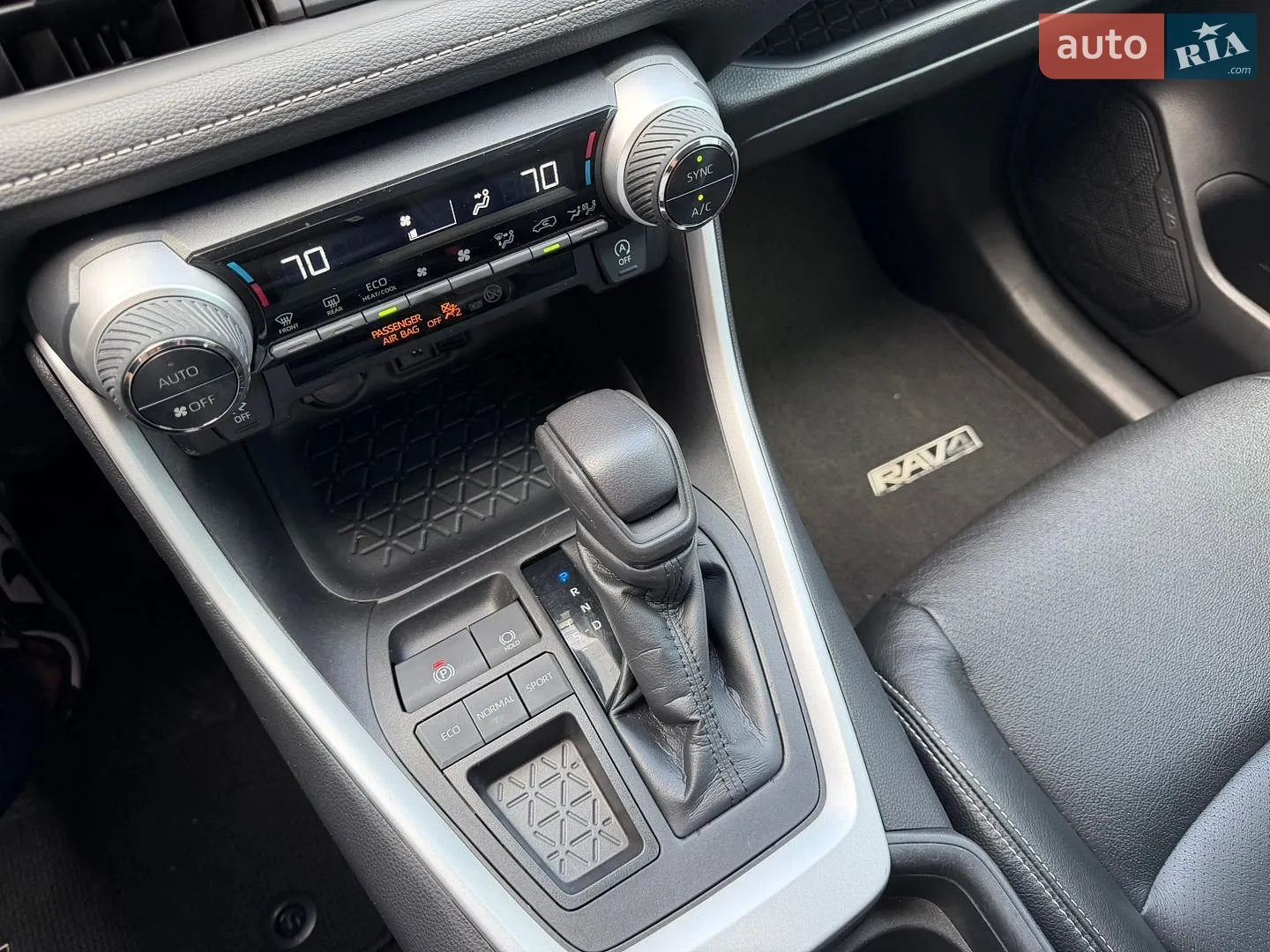 2021 Toyota RAV 4 - мініатюра 22