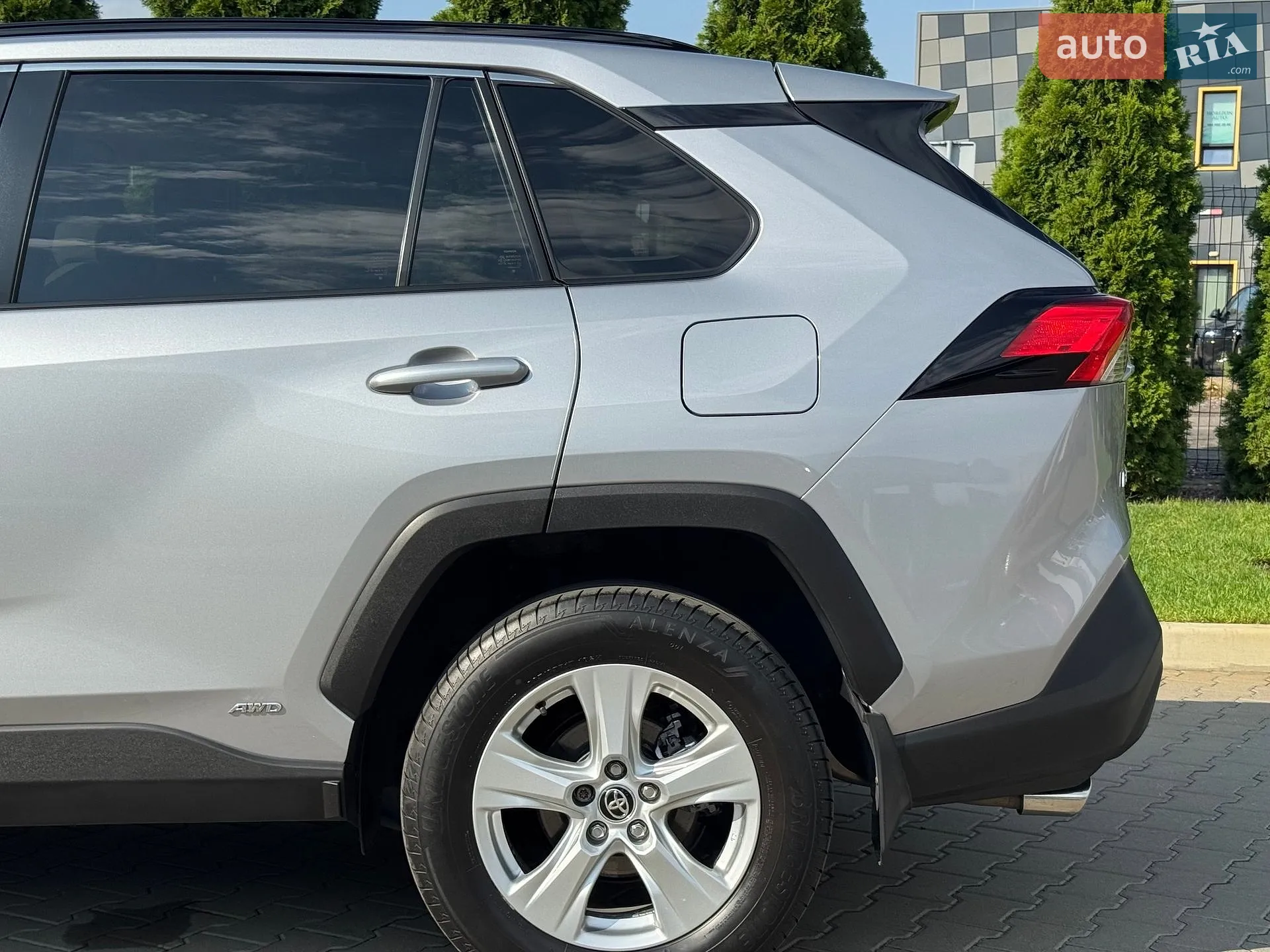 2020 Toyota RAV 4 - мініатюра 33