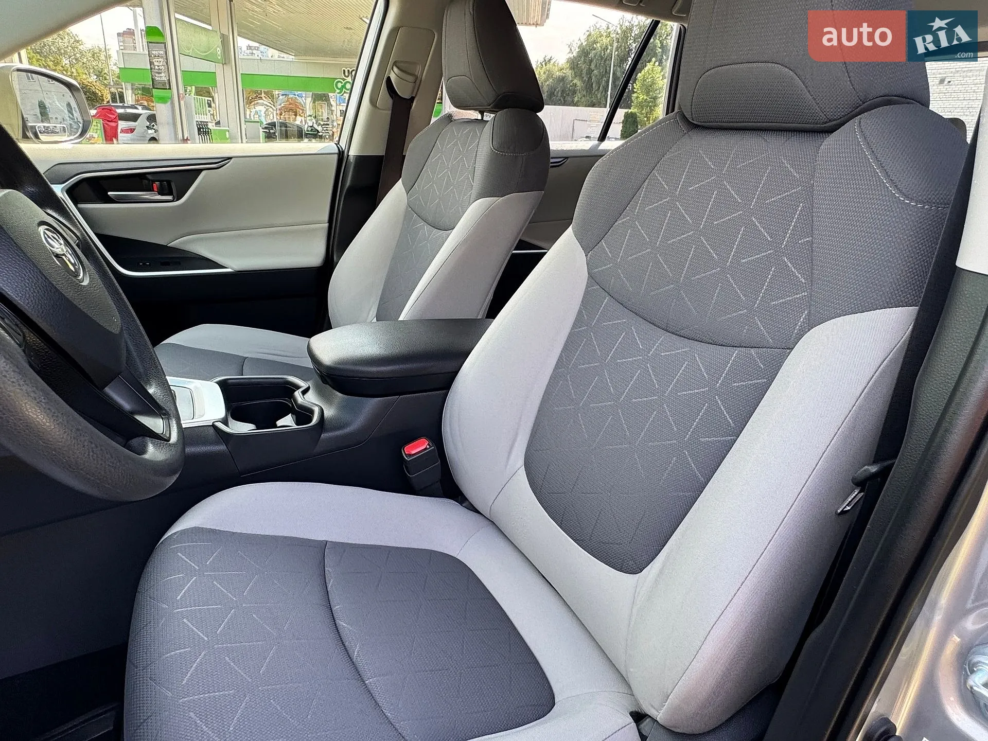 2020 Toyota RAV 4 - мініатюра 38