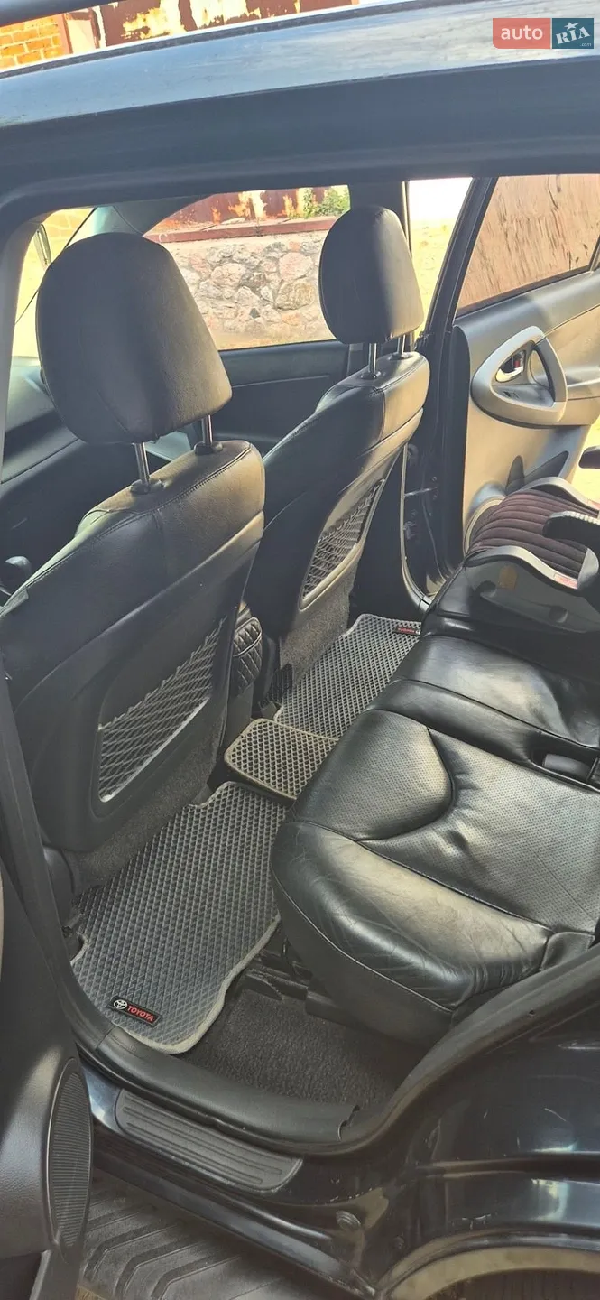 2010 Toyota RAV 4 - мініатюра 7