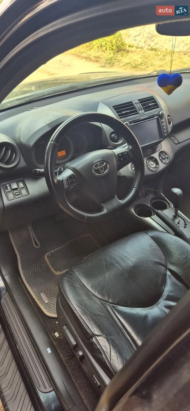 2010 Toyota RAV 4 - мініатюра 5