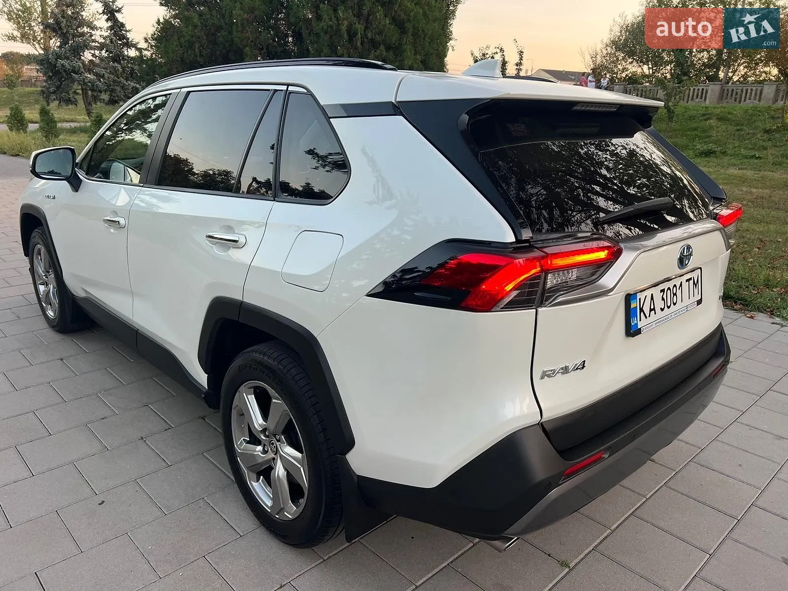 2020 Toyota RAV 4 - мініатюра 29