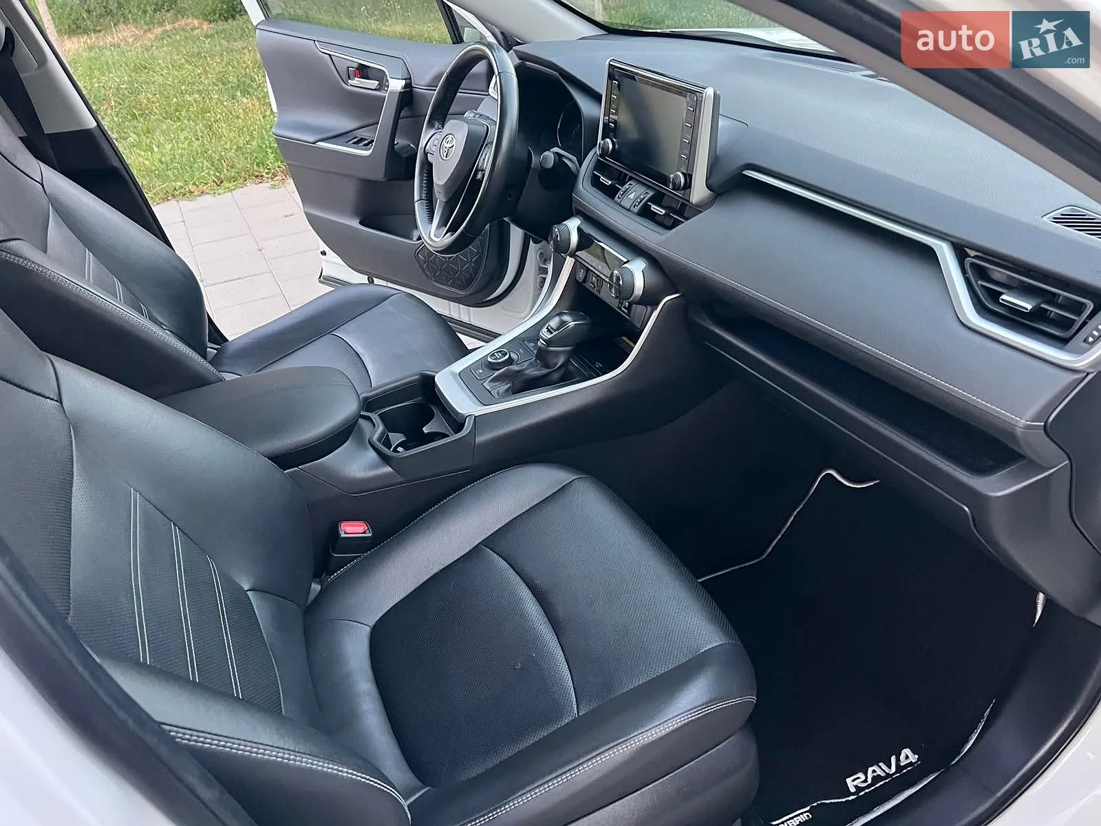 2020 Toyota RAV 4 - мініатюра 39