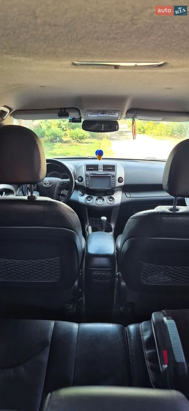 2010 Toyota RAV 4 - мініатюра 20