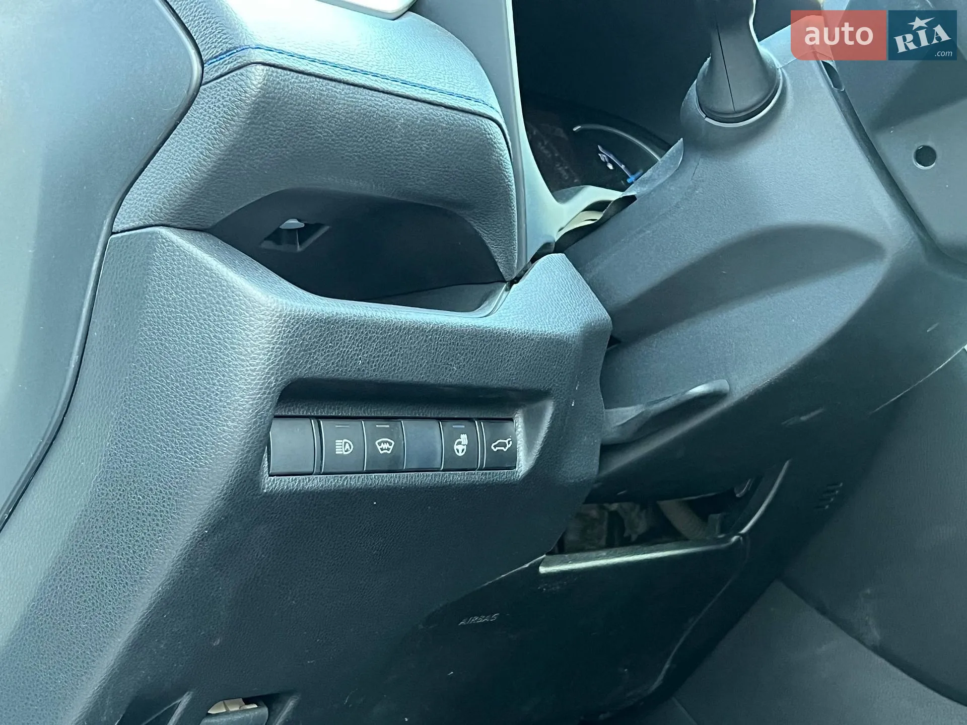 2020 Toyota RAV 4 - мініатюра 29