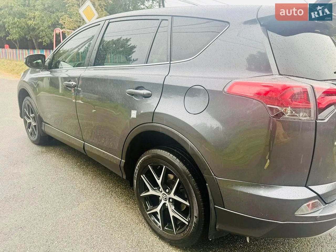 2017 Toyota RAV 4 - мініатюра 20