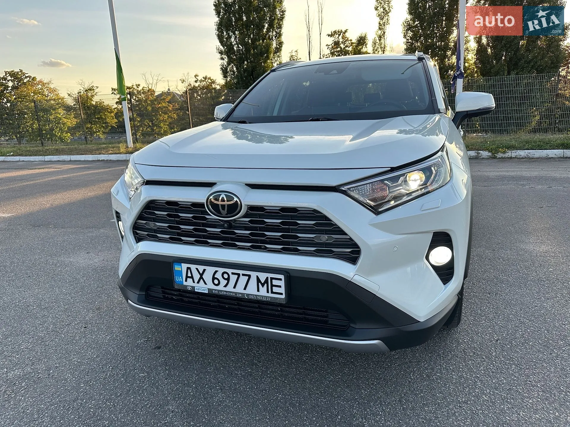 2021 Toyota RAV 4 - мініатюра 2