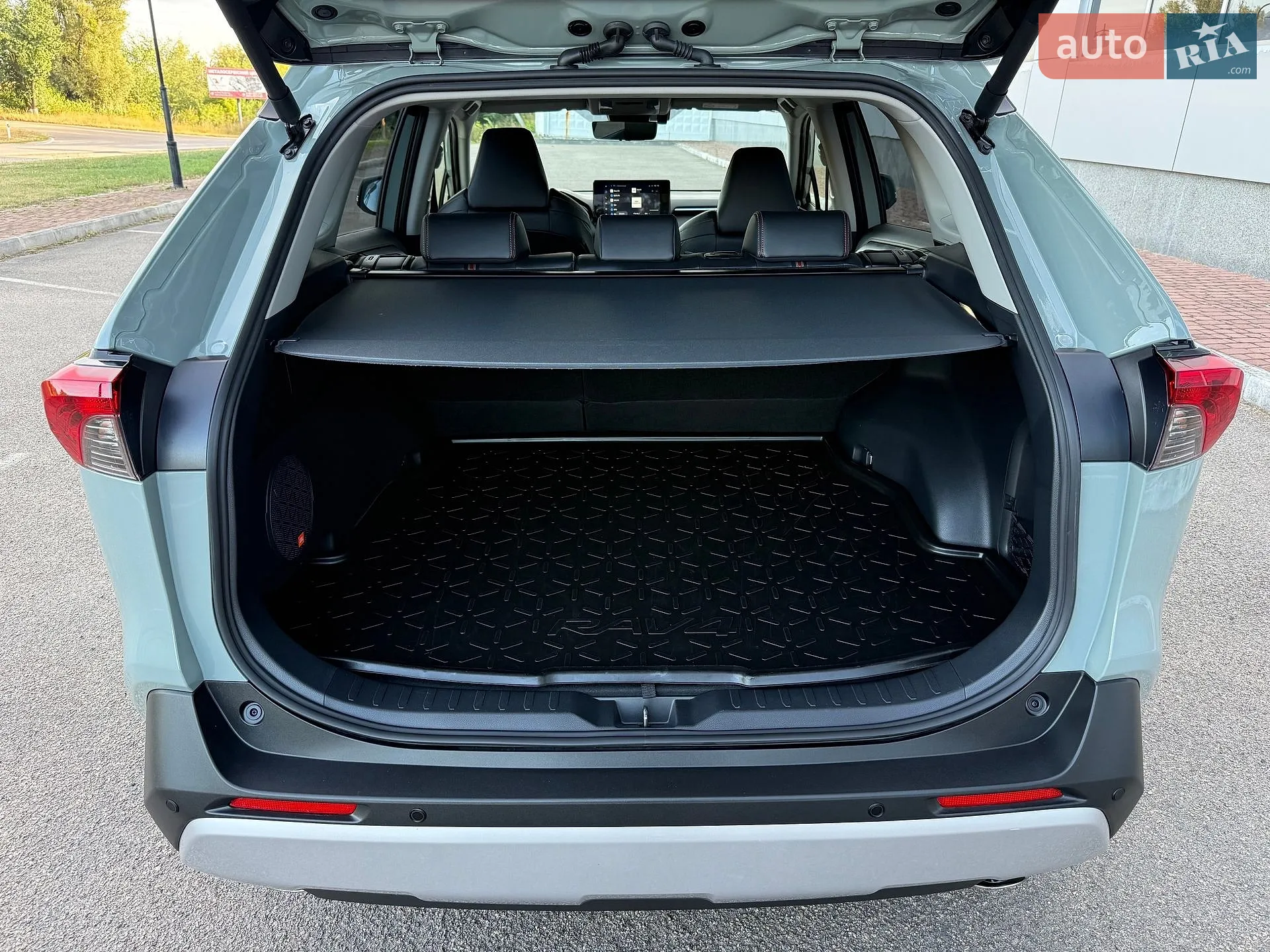 2024 Toyota RAV 4 - мініатюра 35