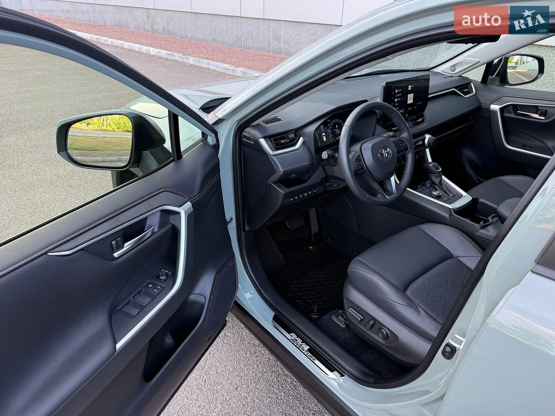 2024 Toyota RAV 4 - мініатюра 41