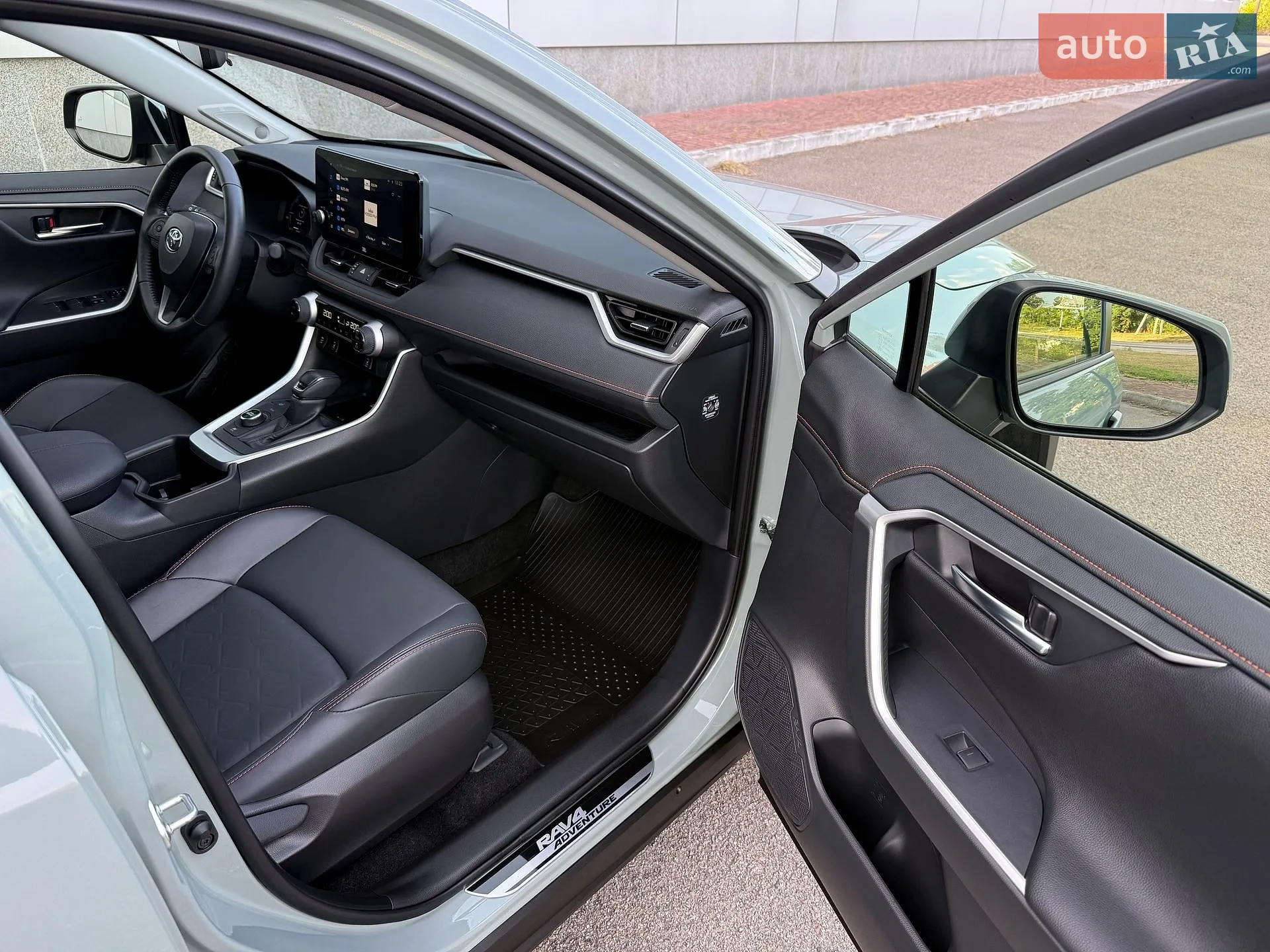 2024 Toyota RAV 4 - мініатюра 55
