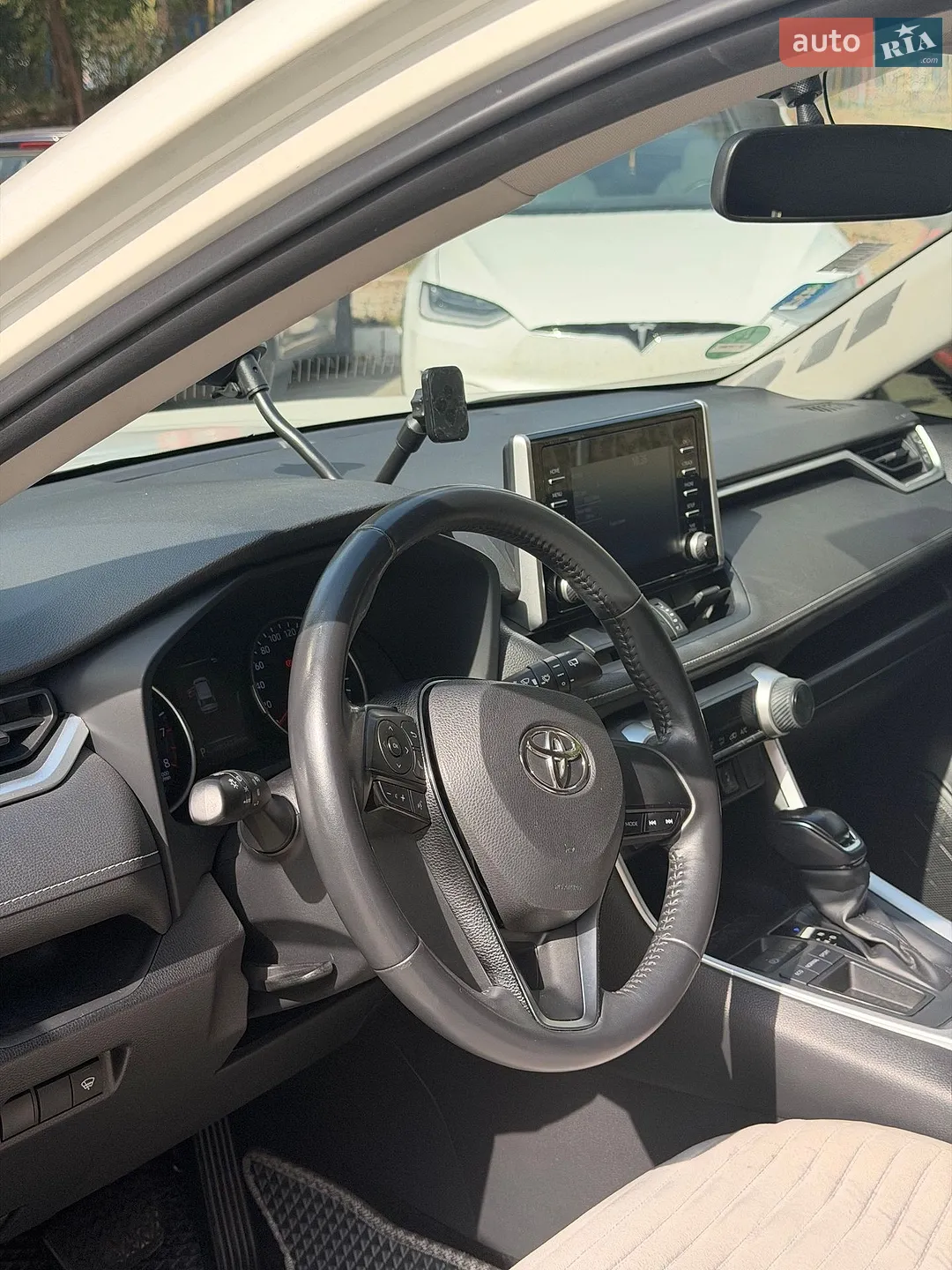 2020 Toyota RAV 4 - мініатюра 7