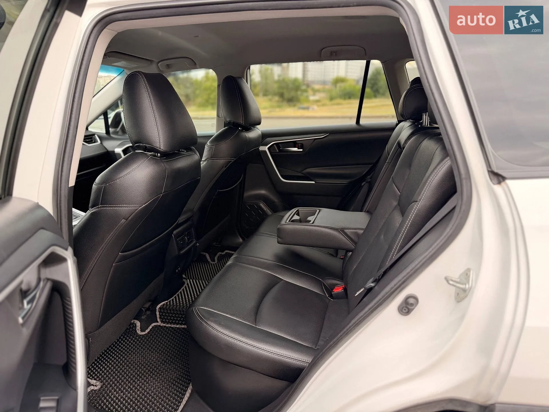 2020 Toyota RAV 4 - мініатюра 56