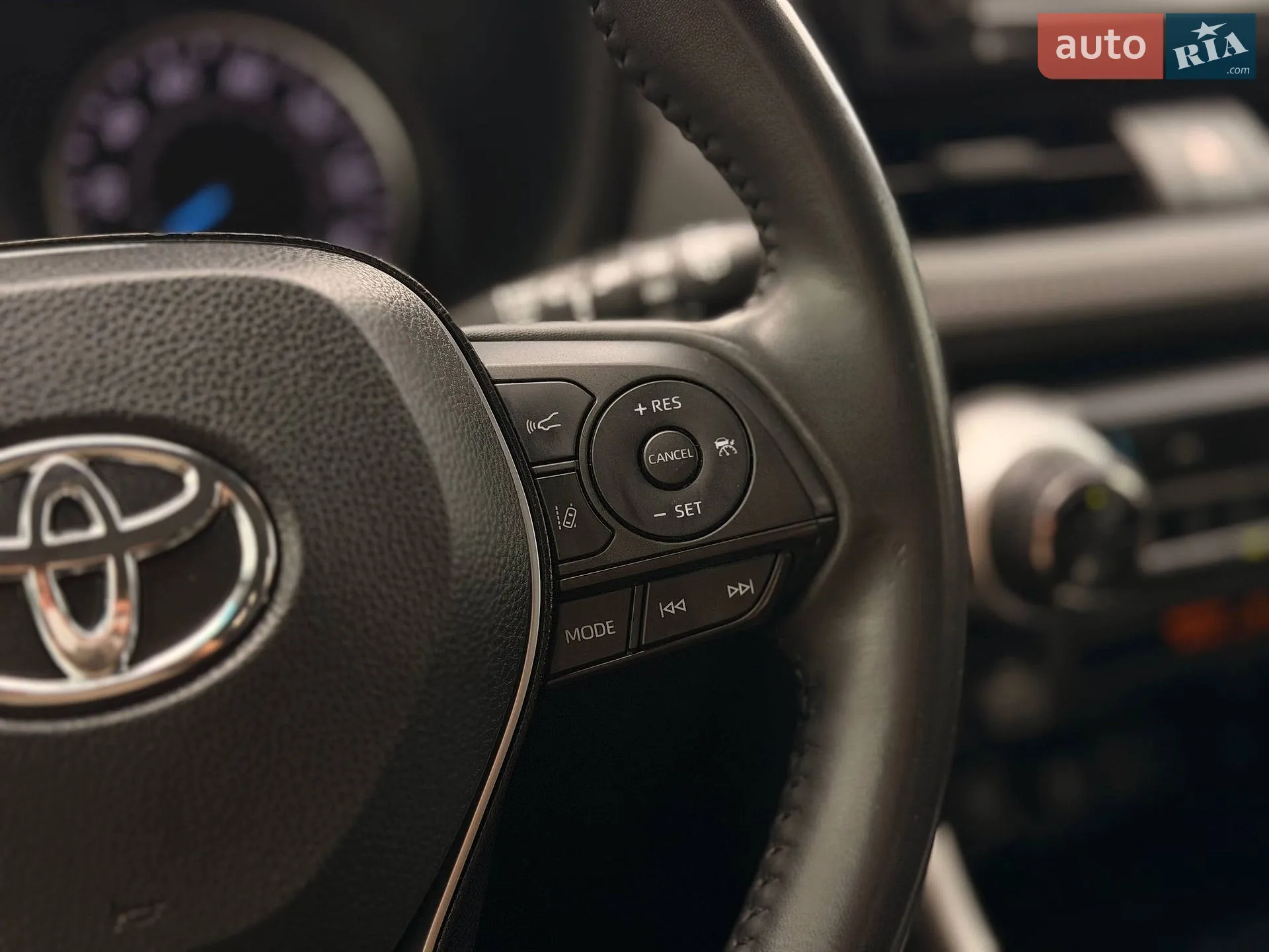 2020 Toyota RAV 4 - мініатюра 69