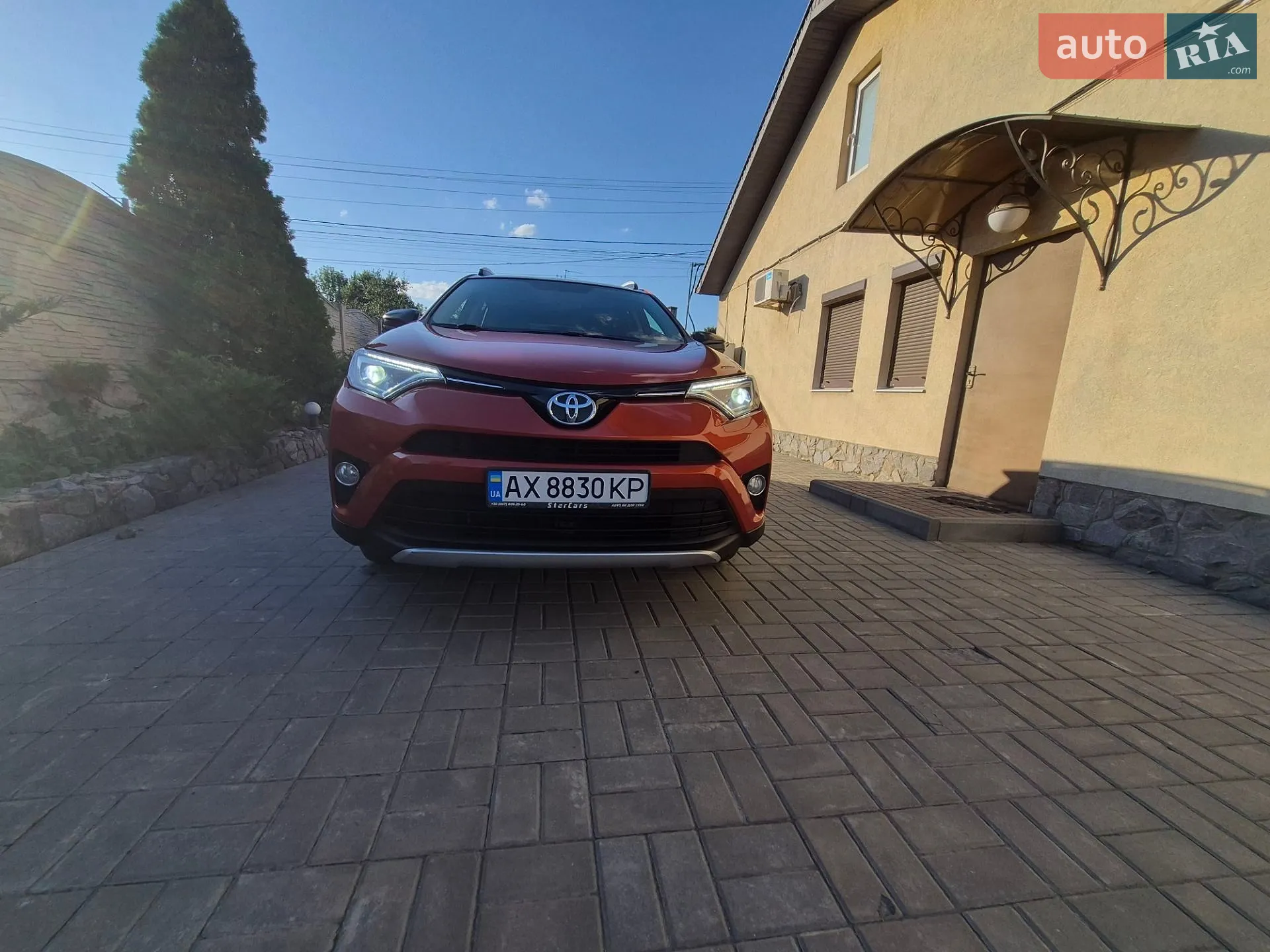 2016 Toyota RAV 4 - мініатюра 6