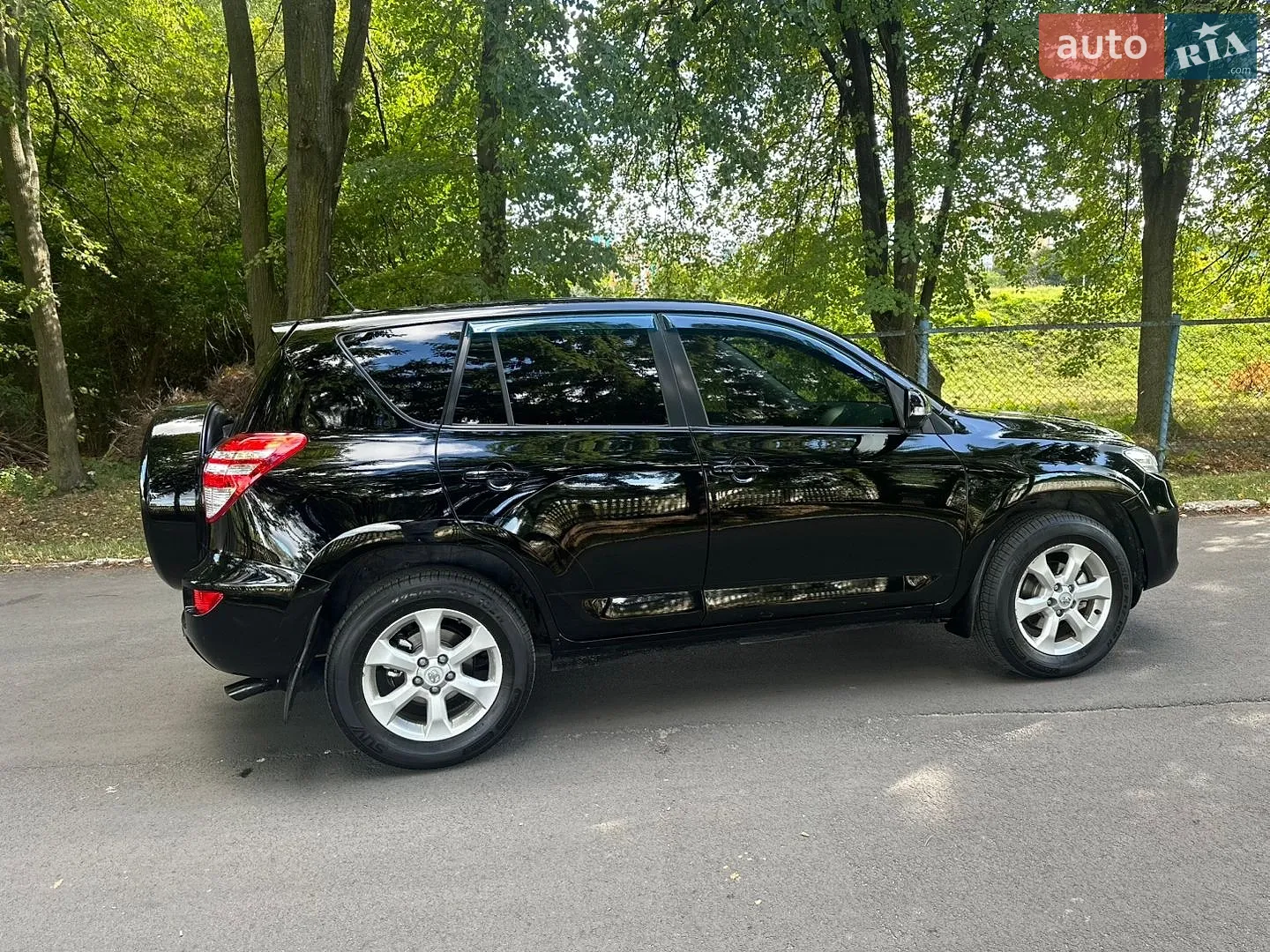 2010 Toyota RAV 4 - мініатюра 18