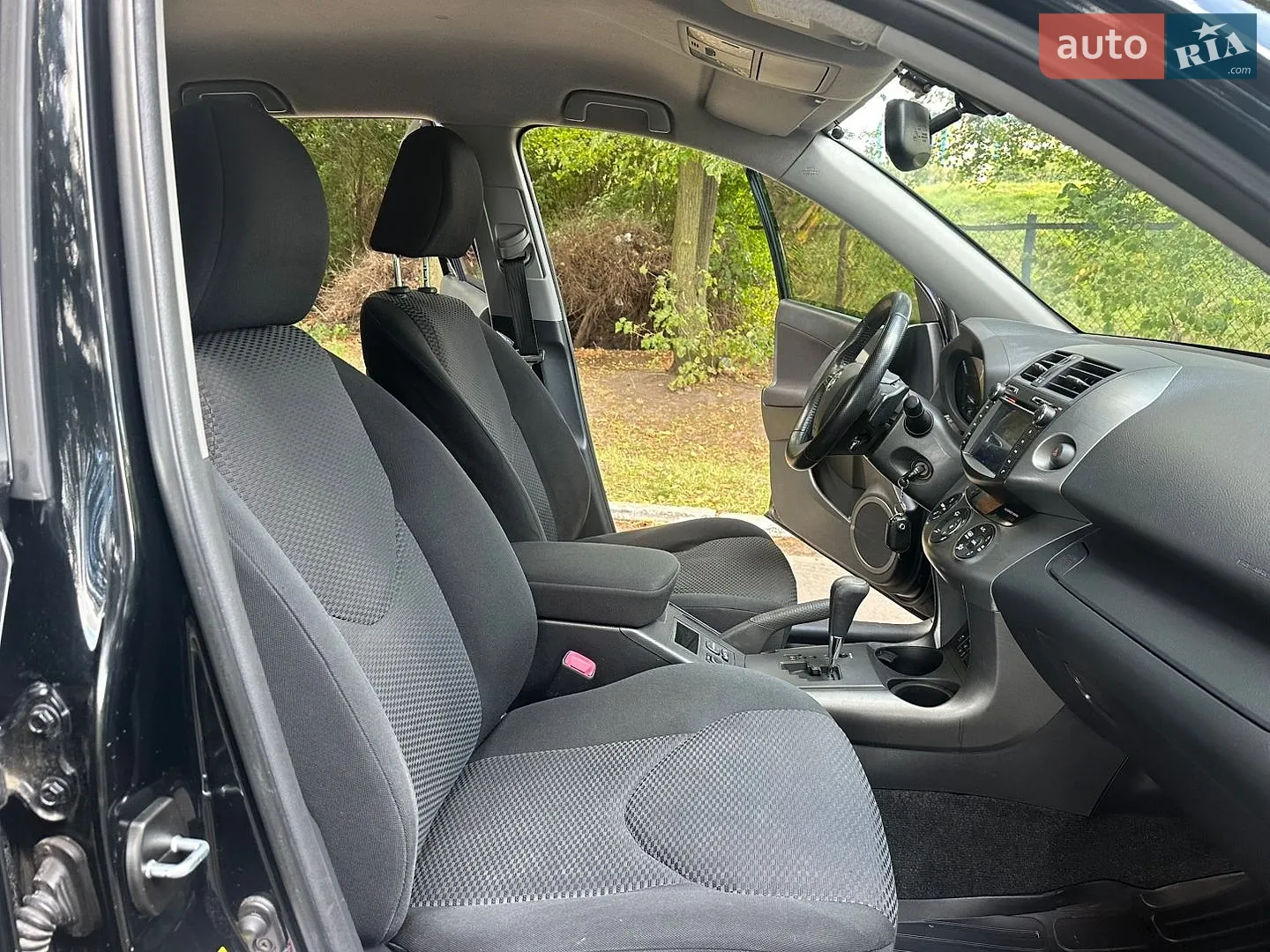 2010 Toyota RAV 4 - мініатюра 31