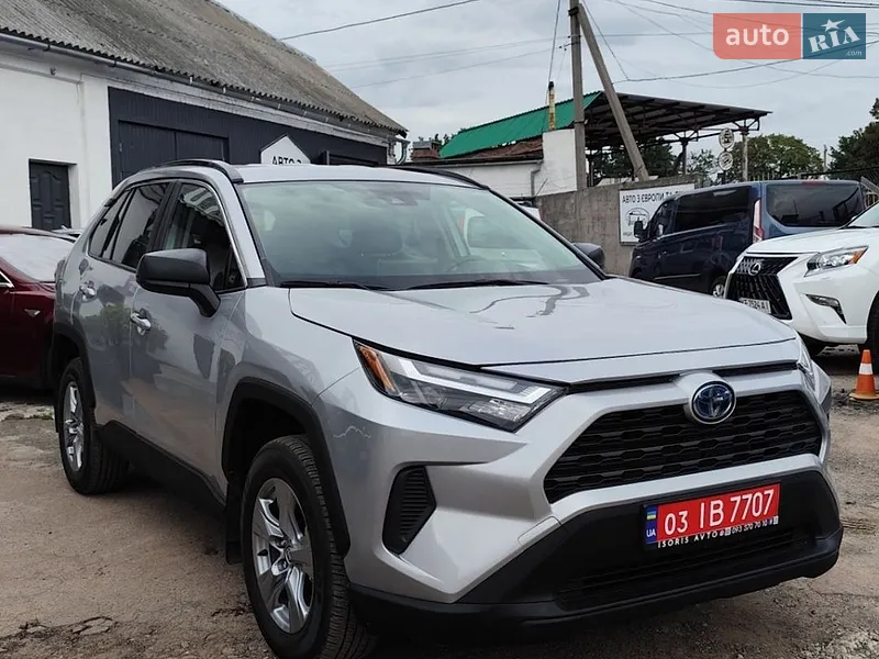 Toyota RAV4 2024