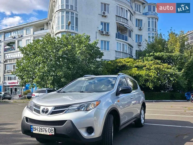 Toyota RAV4 2014