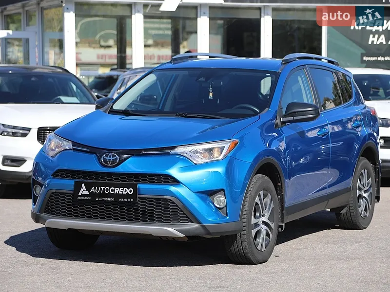 Toyota RAV4 2017