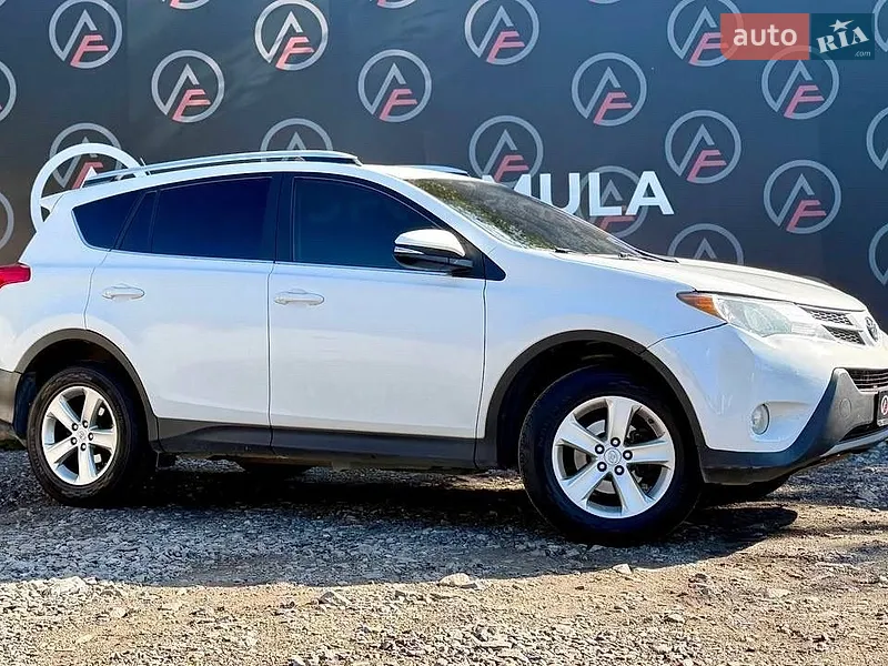 Toyota RAV4 2013