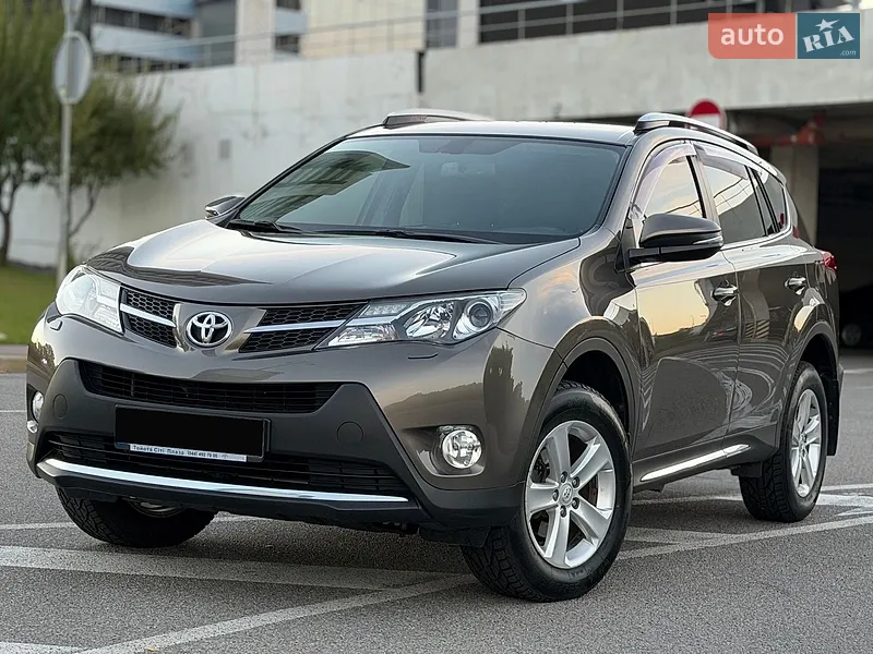 Toyota RAV4 2014