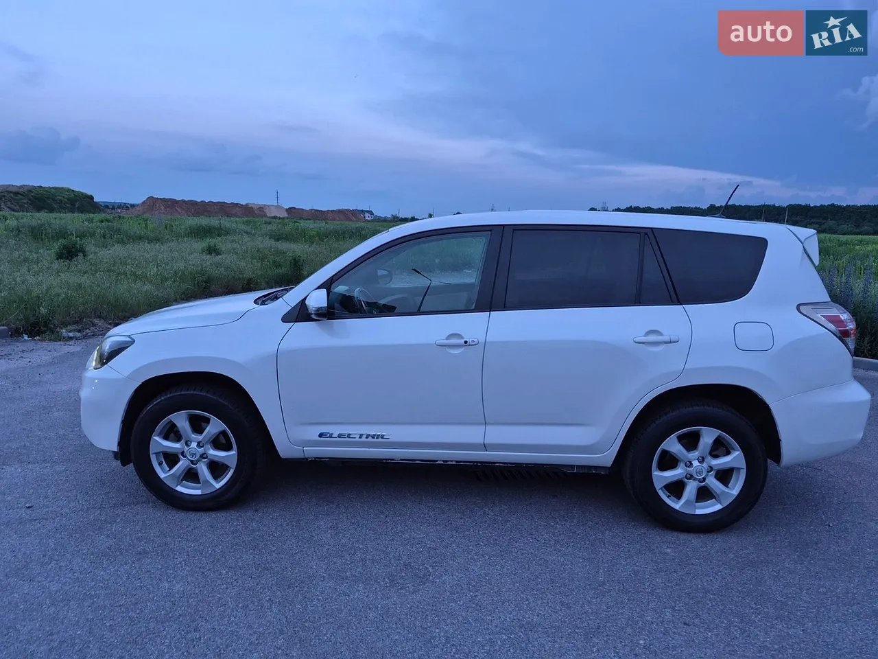 2014 Toyota RAV 4 - мініатюра 37