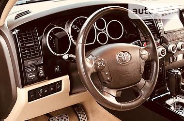 Внедорожник / Кроссовер Toyota Sequoia 2009 в Одессе