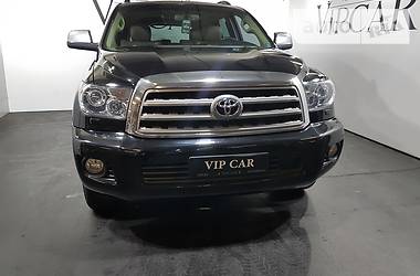 Внедорожник / Кроссовер Toyota Sequoia 2008 в Киеве