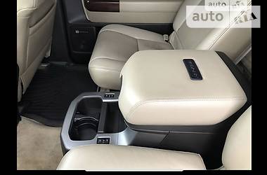 Внедорожник / Кроссовер Toyota Sequoia 2011 в Константиновке