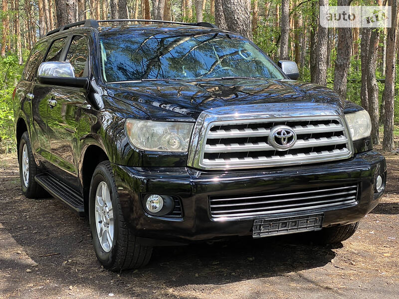 Позашляховик / Кросовер Toyota Sequoia 2009 в Києві