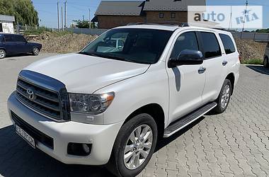 Toyota Sequoia 2012