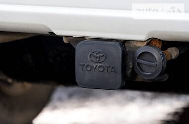 Внедорожник / Кроссовер Toyota Sequoia 2005 в Днепре