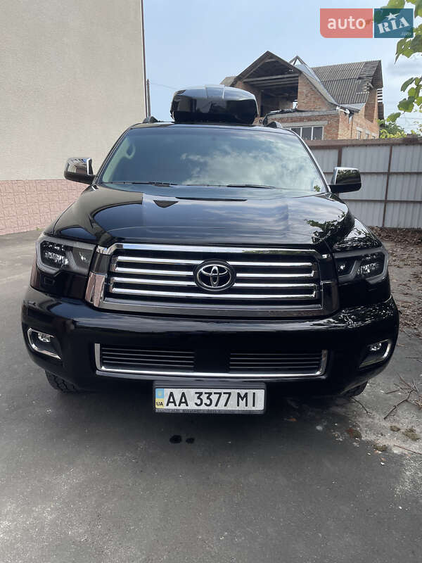 Внедорожник / Кроссовер Toyota Sequoia 2008 в Киеве
