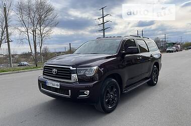 Внедорожник / Кроссовер Toyota Sequoia 2019 в Киеве